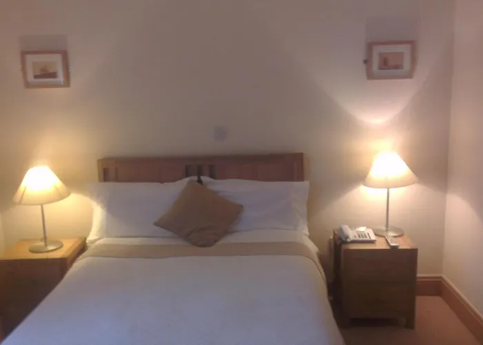 Percy French Hotel